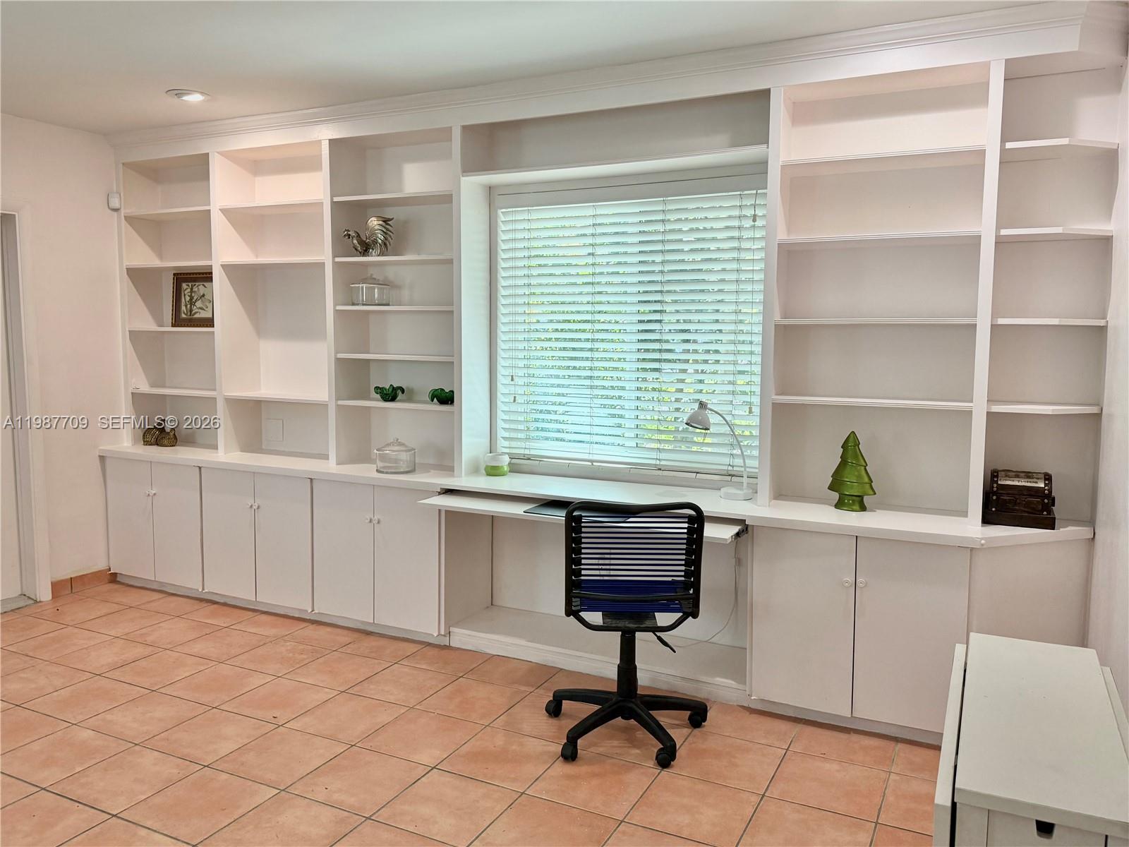 201 Fluvia Ave Coral Gables, FL 33134