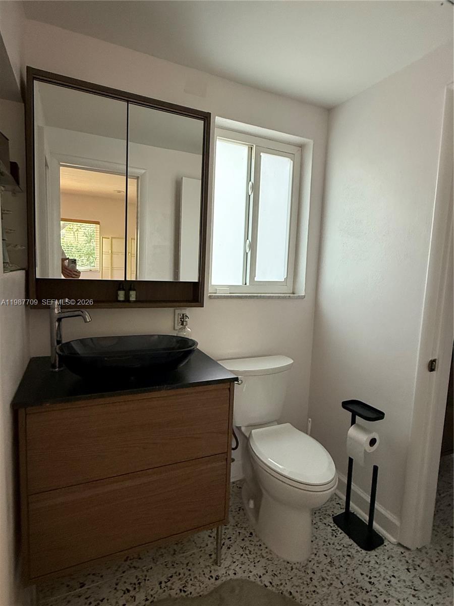 201 Fluvia Ave Coral Gables, FL 33134