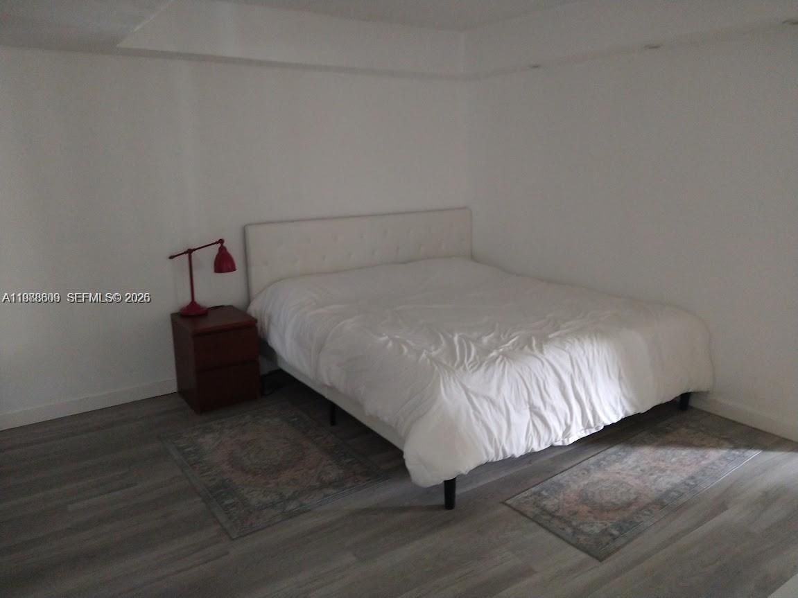 6039 Collins Ave #1710 Miami Beach, FL 33140