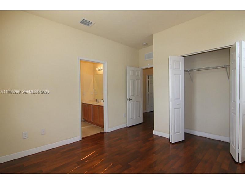 11277 NW 44th Ter Doral, FL 33178