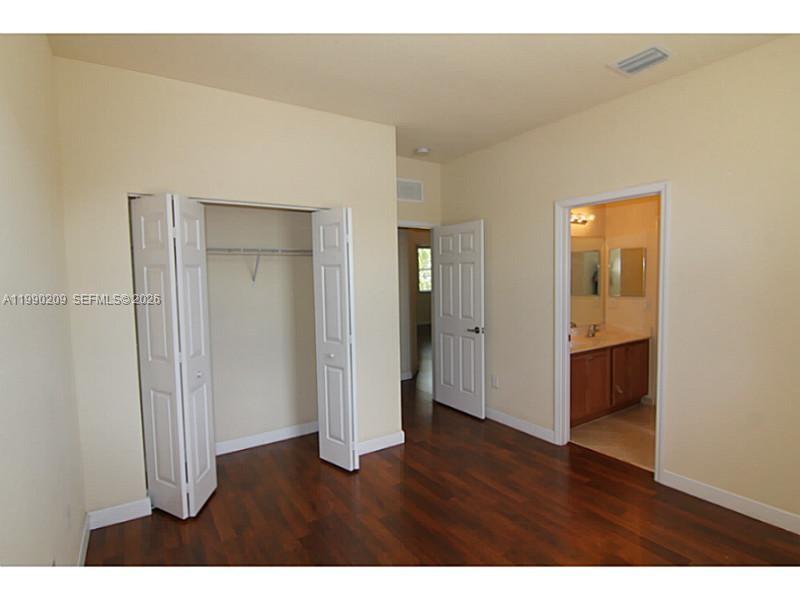 11277 NW 44th Ter Doral, FL 33178