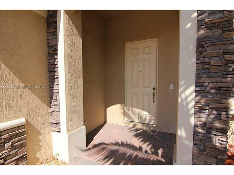 11277 NW 44th Ter Doral, FL 33178