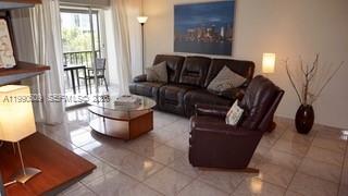 201 178th Dr #423 Sunny Isles Beach, FL 33160