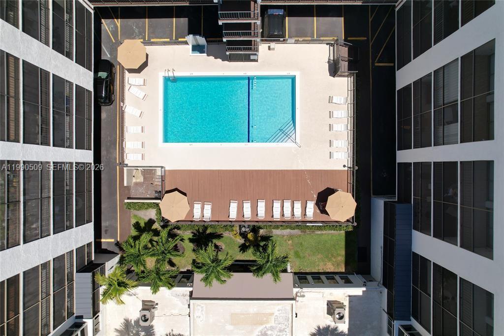 201 178th Dr #423 Sunny Isles Beach, FL 33160