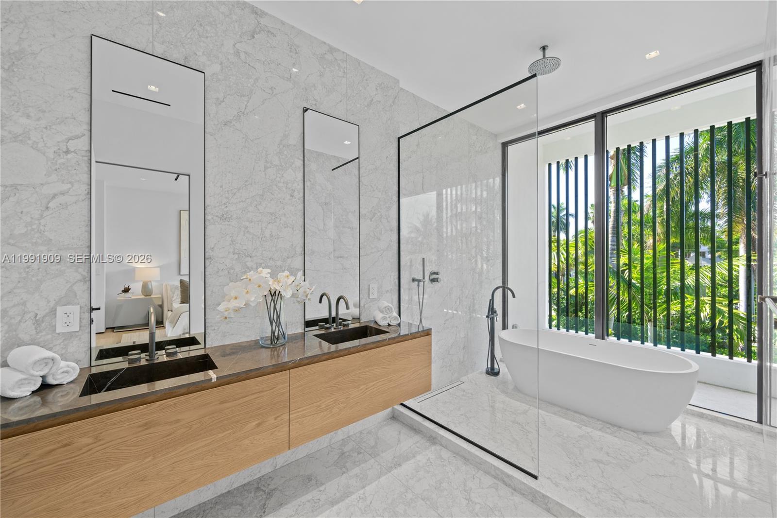 291 Palm Ave Miami Beach, FL 33139