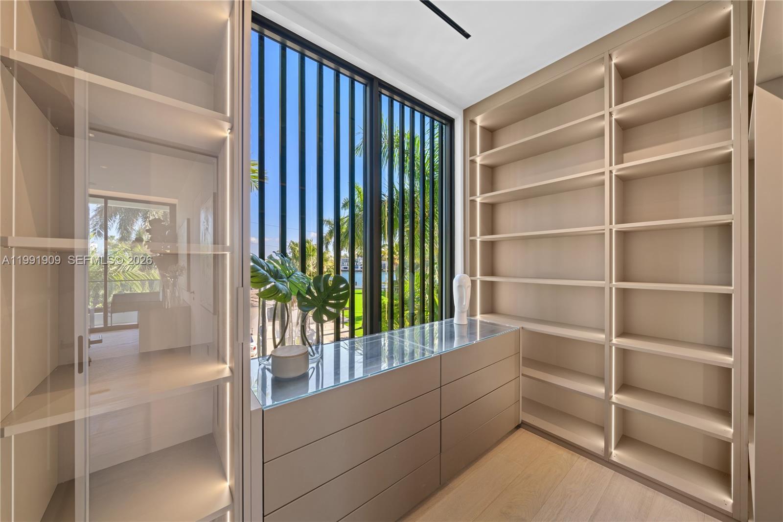 291 Palm Ave Miami Beach, FL 33139