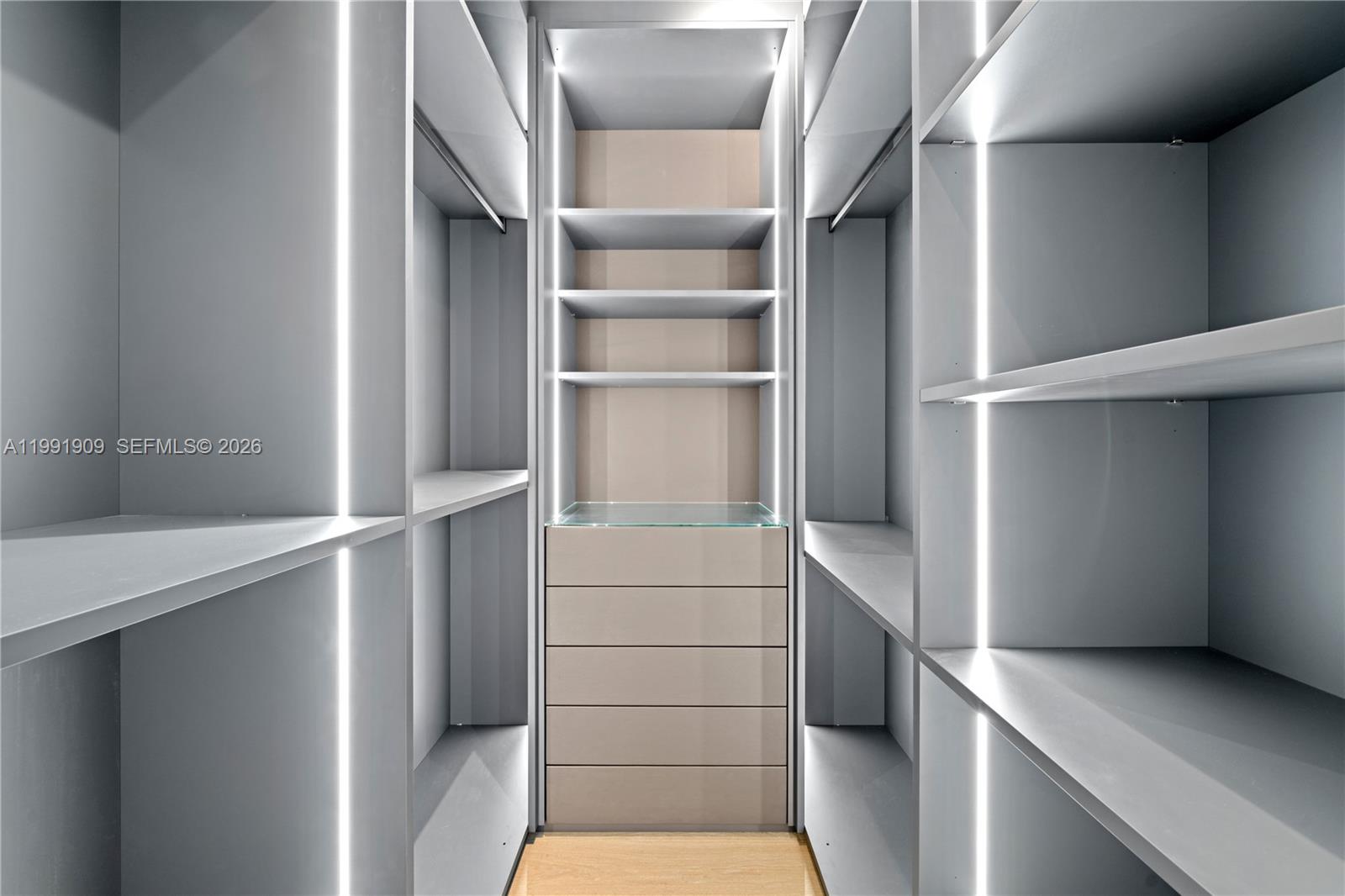 291 Palm Ave Miami Beach, FL 33139