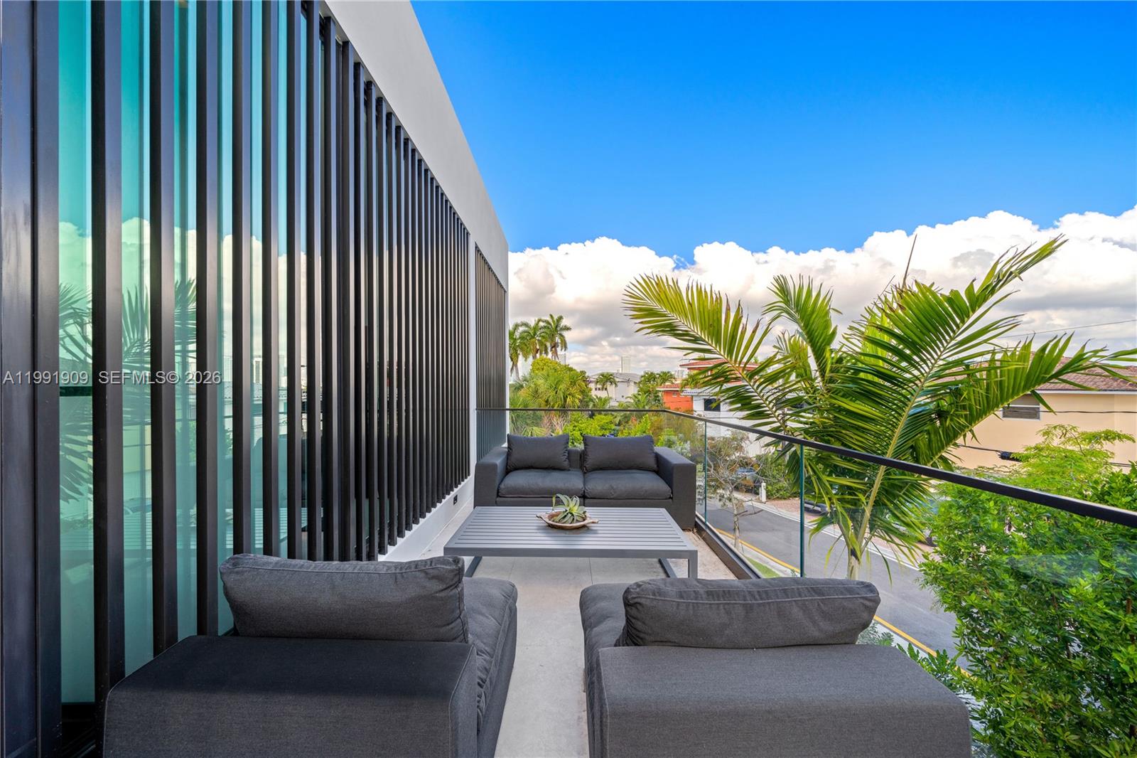 291 Palm Ave Miami Beach, FL 33139