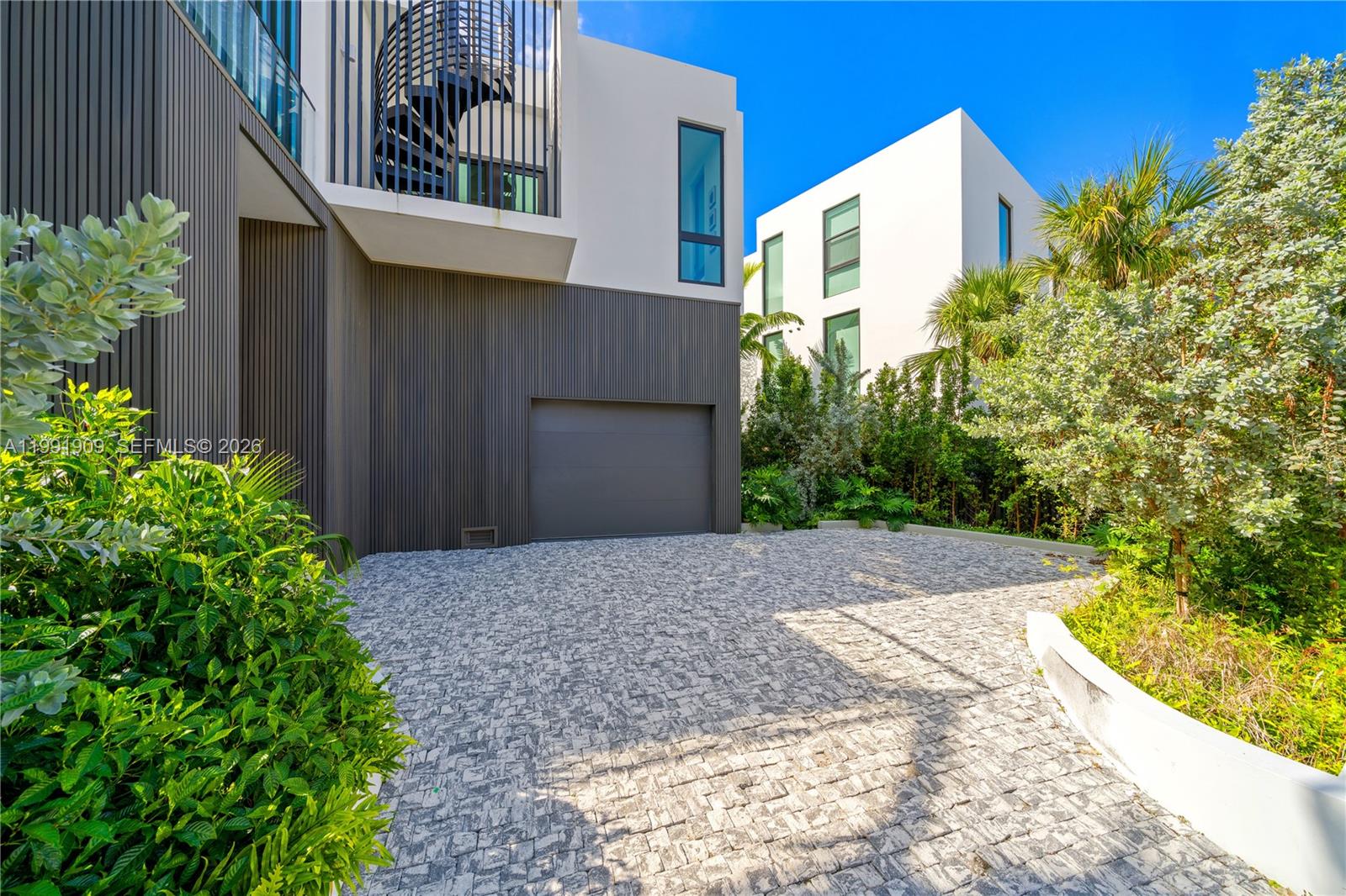 291 Palm Ave Miami Beach, FL 33139