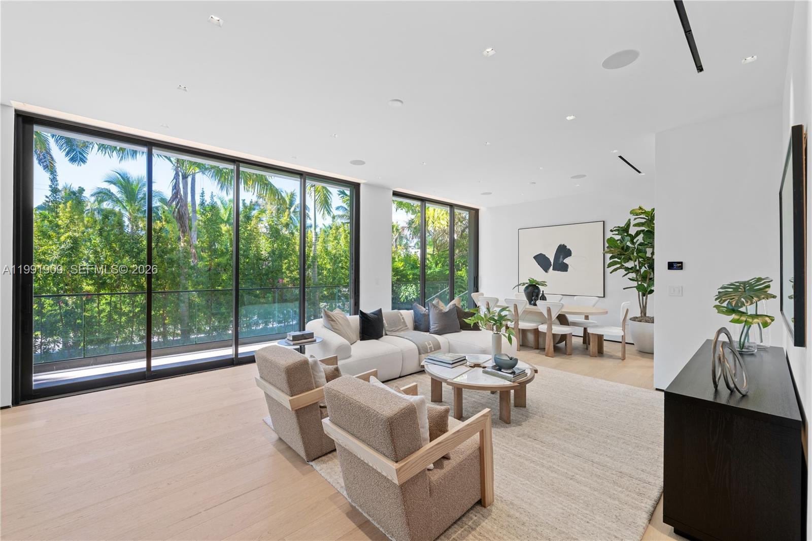 291 Palm Ave Miami Beach, FL 33139