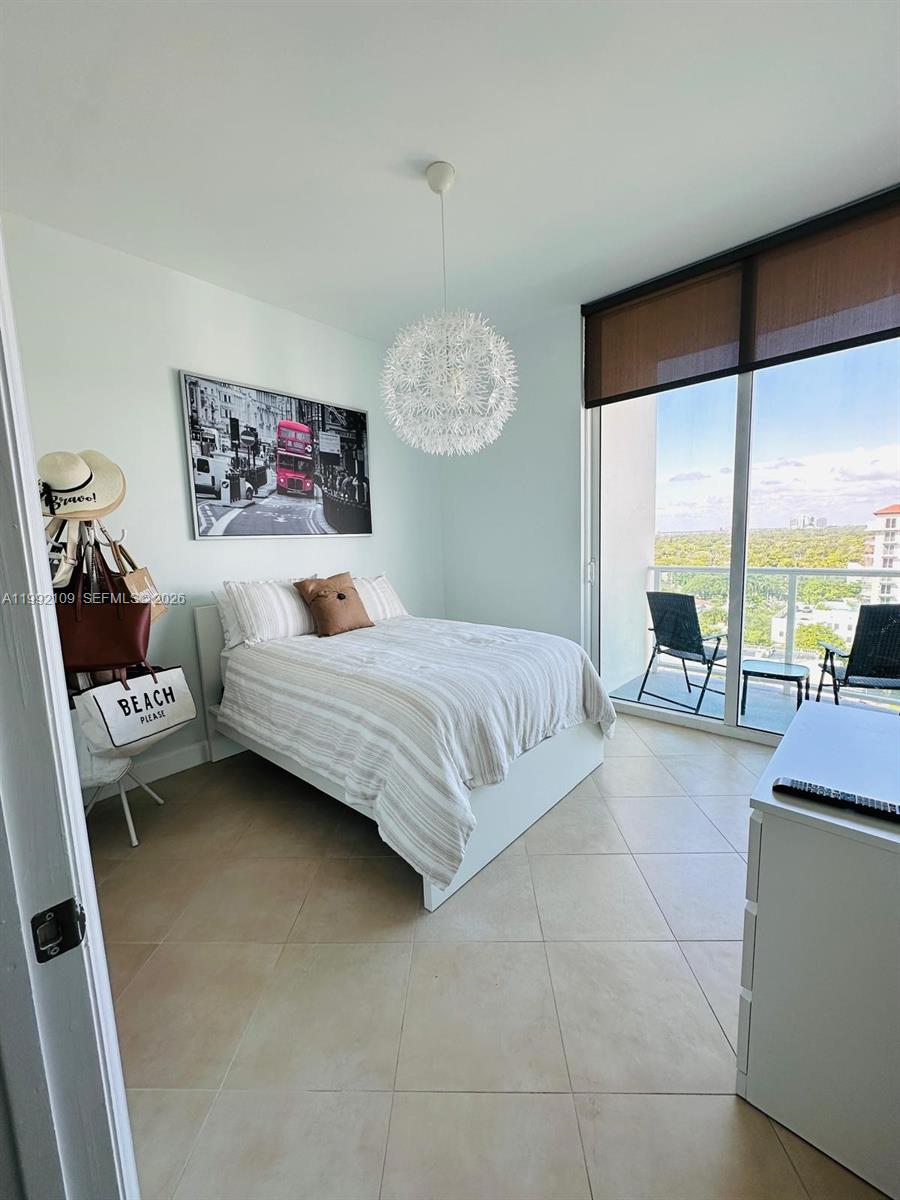 2525 SW 3rd Ave #1001 Miami, FL 33129