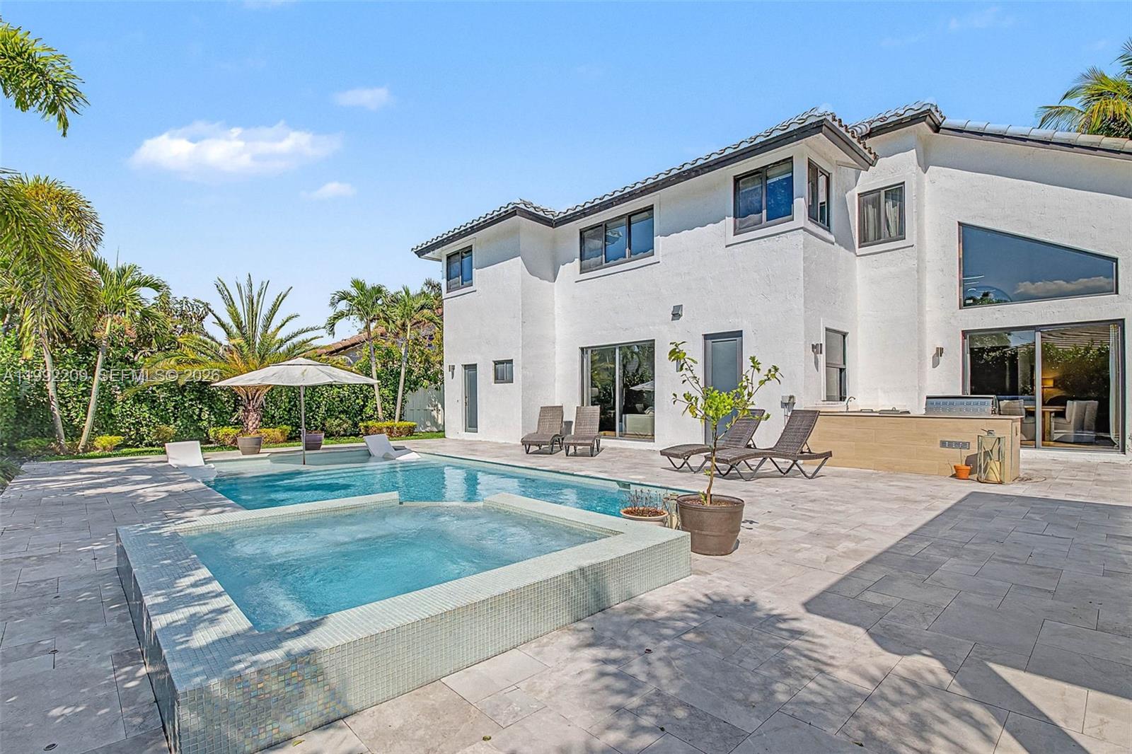 17504 SW 12th St Pembroke Pines, FL 33029