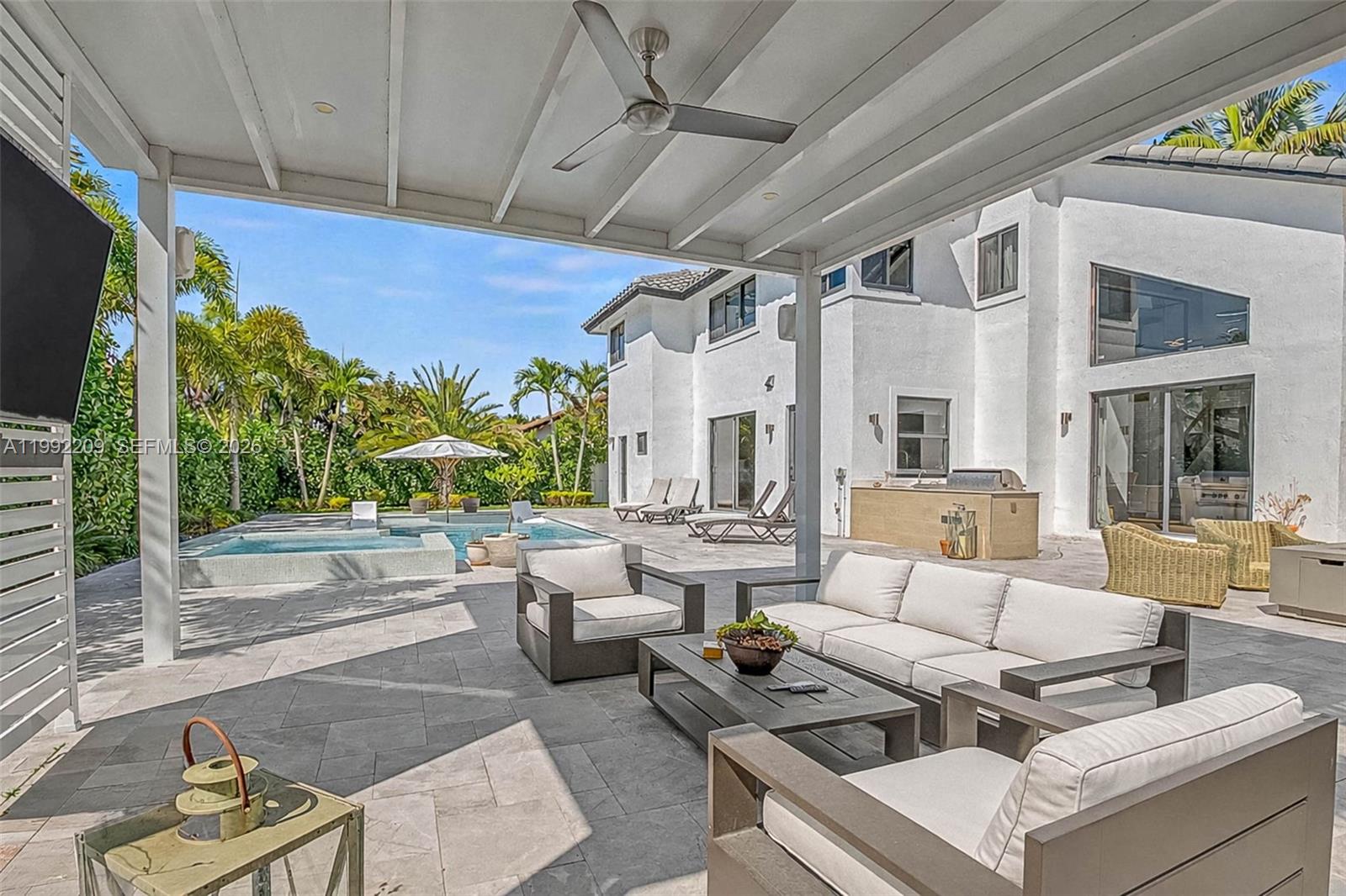 17504 SW 12th St Pembroke Pines, FL 33029