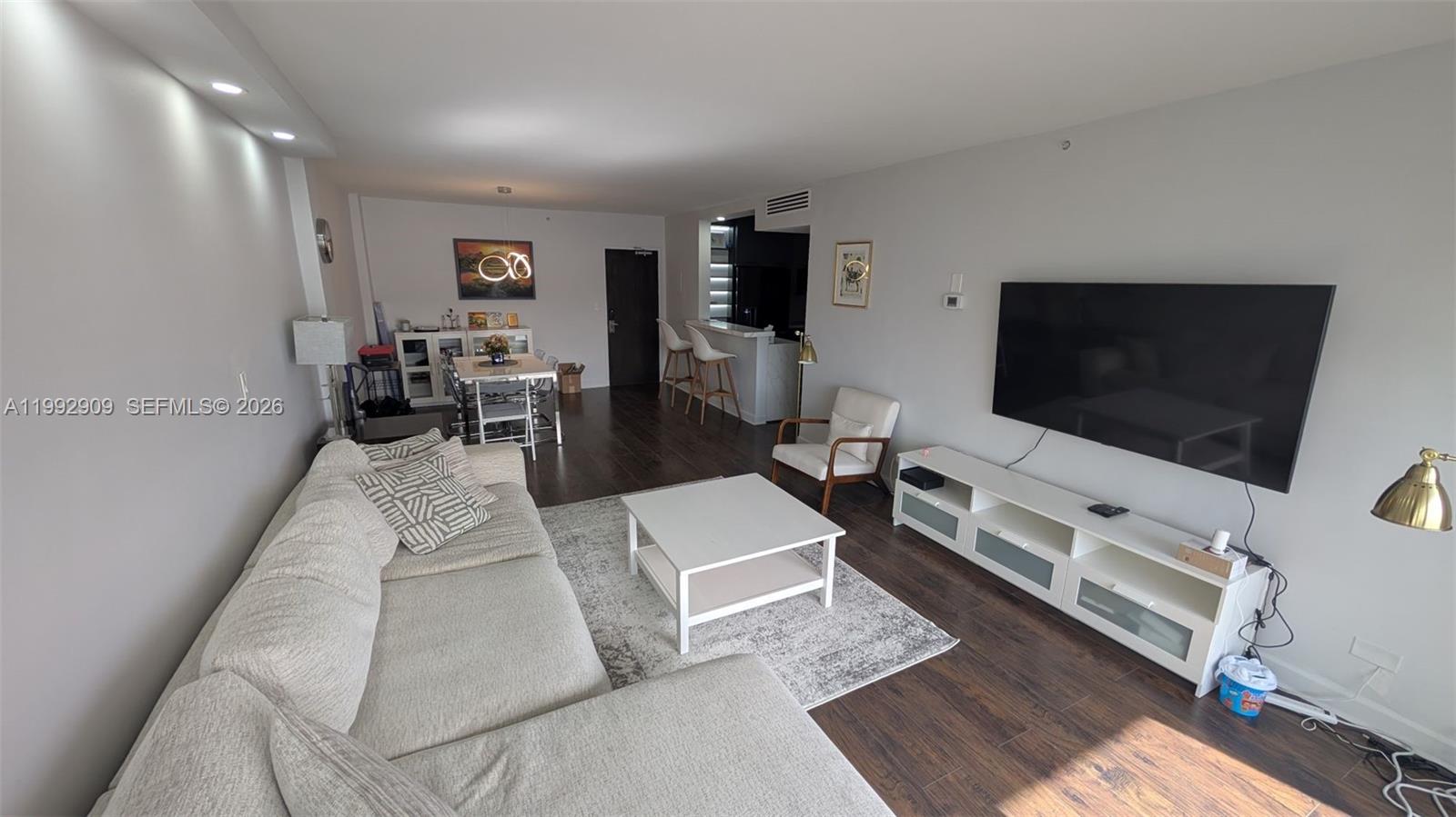 1500 Bay Rd #822S Miami Beach, FL 33139