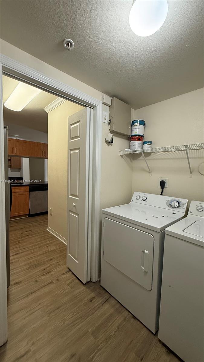 6458 Emerald Dunes Dr #108 West Palm Beach, FL 33411