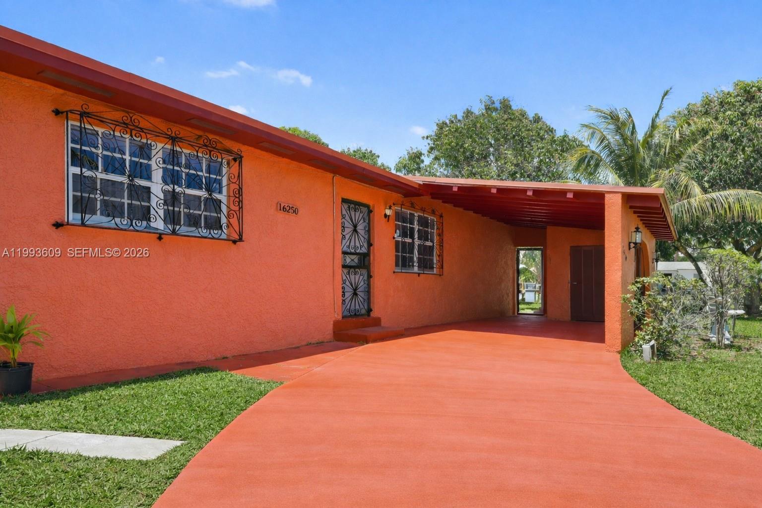 16250 NW 39th Pl Miami Gardens, FL 33054