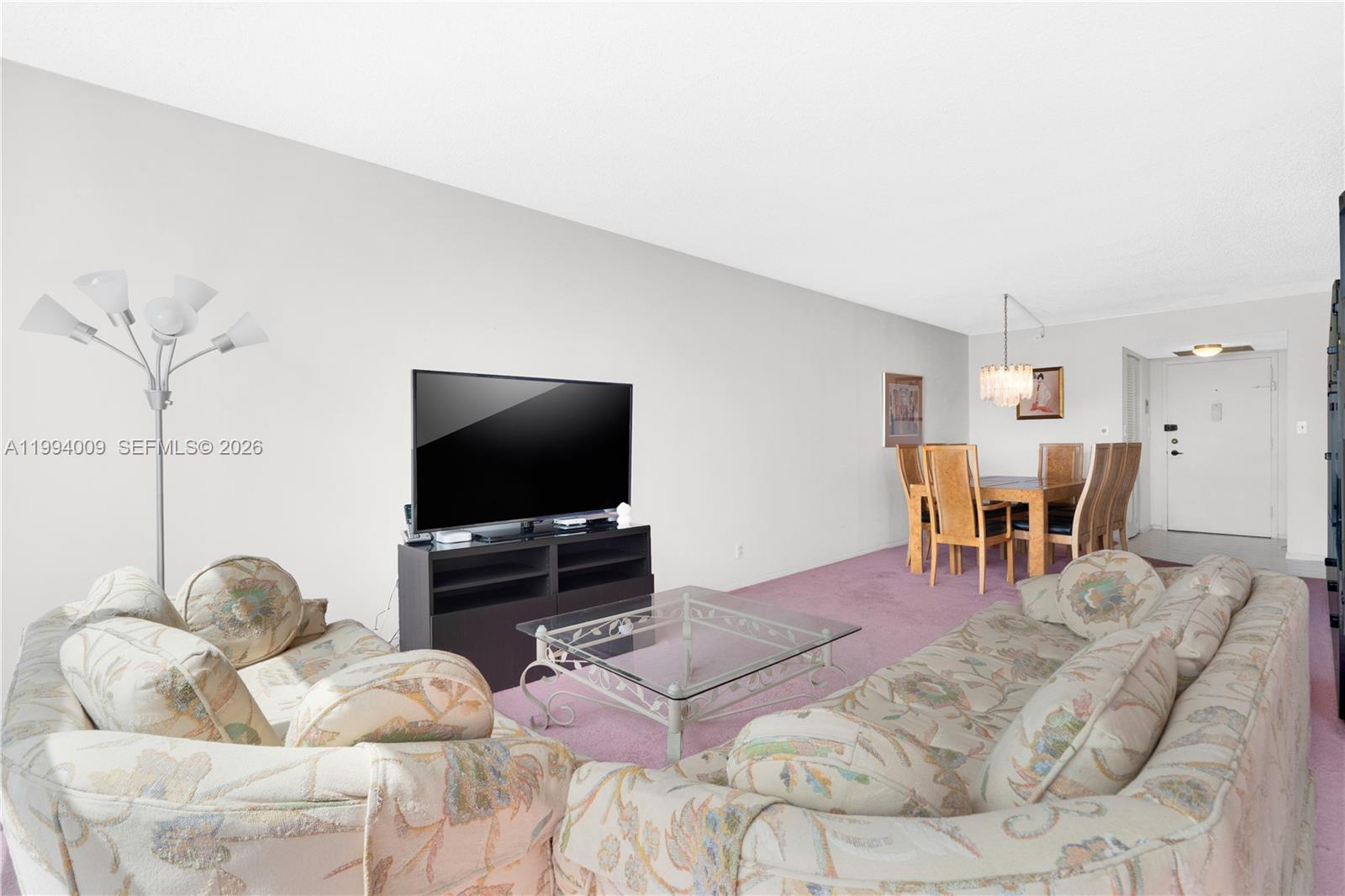 1000 Parkview Dr #822 Hallandale Beach, FL 33009