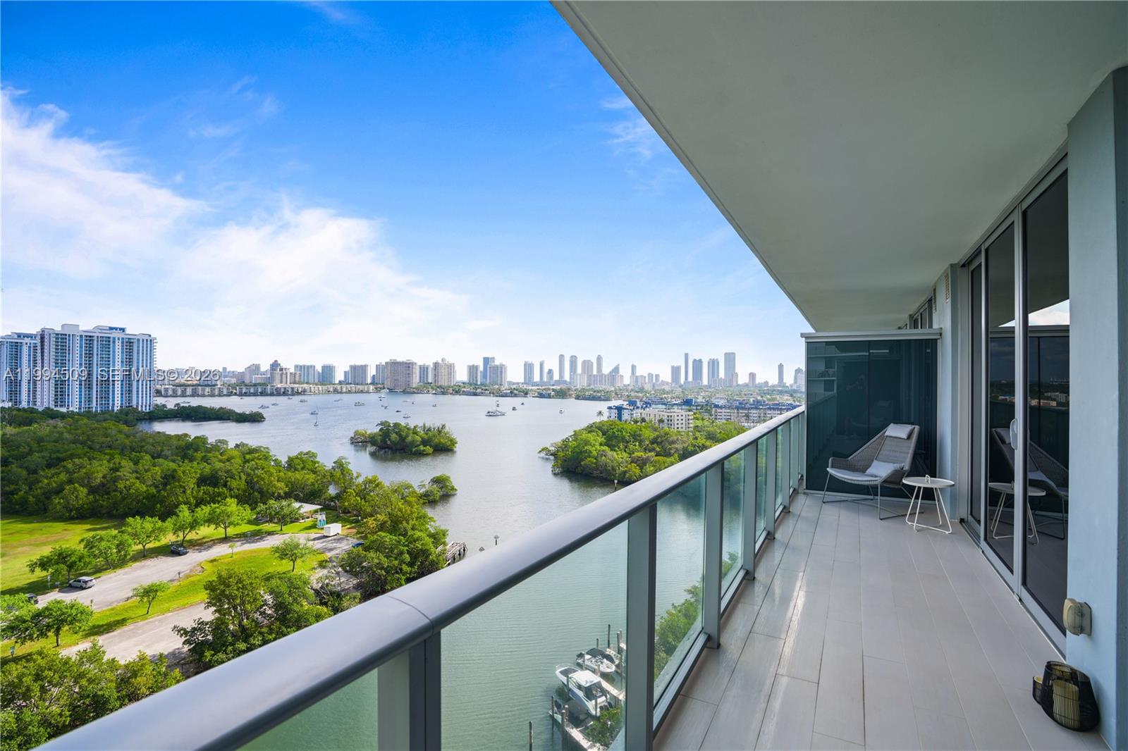 16385 NE Biscayne Blvd #1402 North Miami Beach, FL 33160