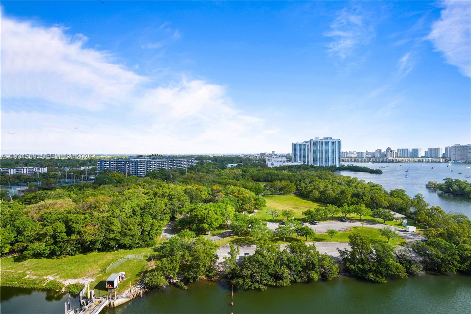 16385 NE Biscayne Blvd #1402 North Miami Beach, FL 33160