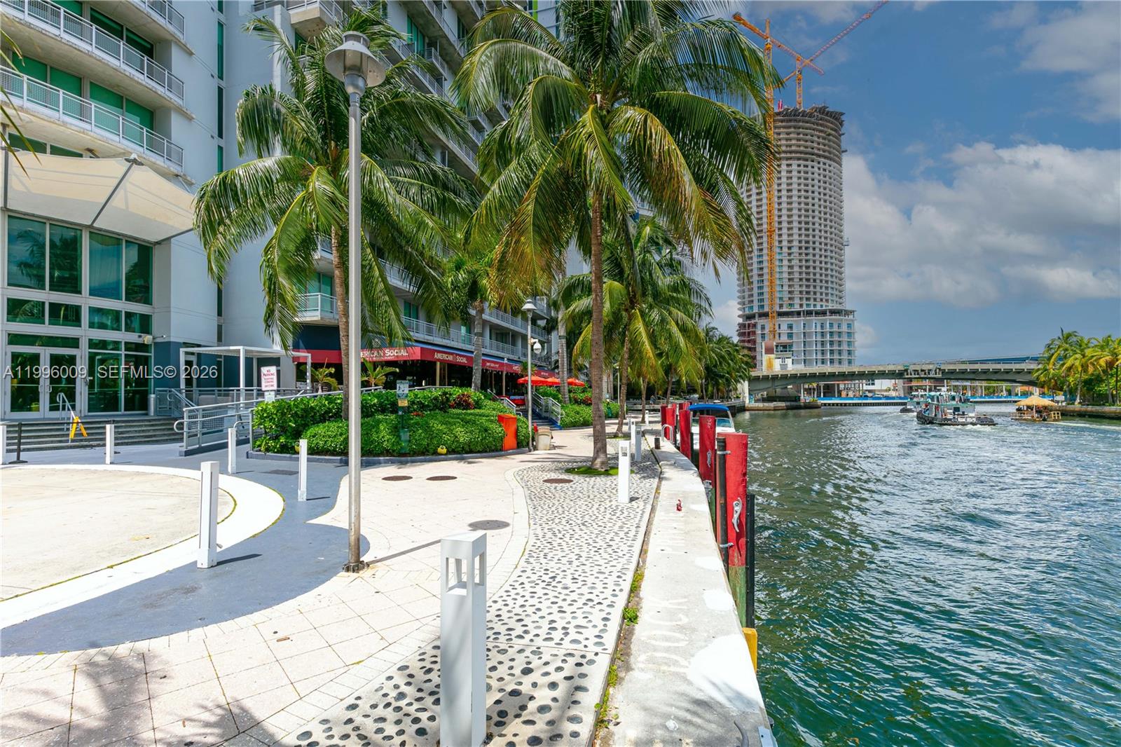 image Neo Vertika28