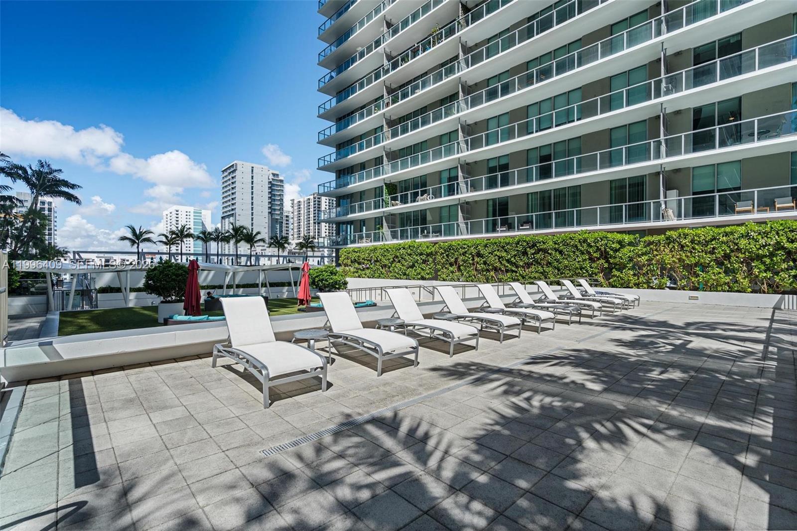 image Axis on Brickell North32