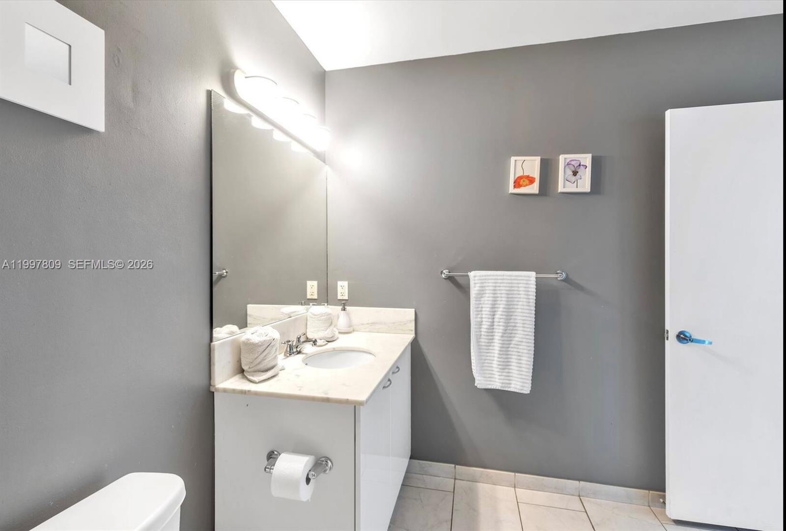 133 NE 2nd Ave #2015 Miami, FL 33132