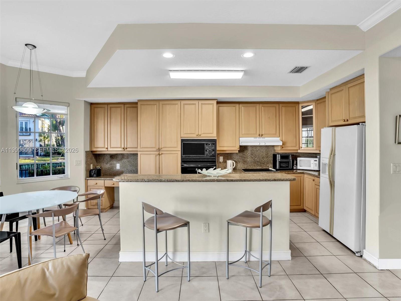 20780 NE 32nd Ave Aventura, FL 33180