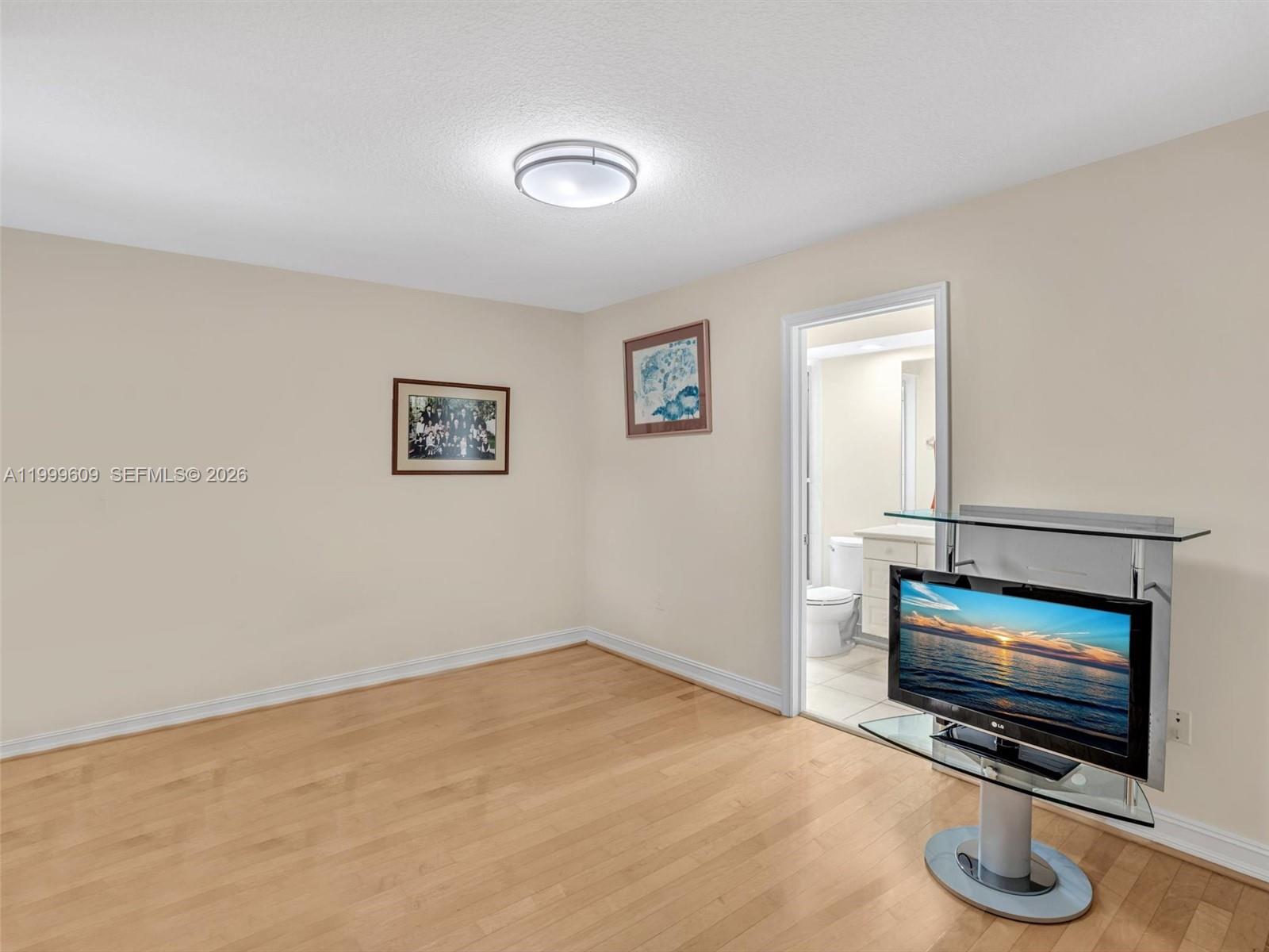 20780 NE 32nd Ave Aventura, FL 33180