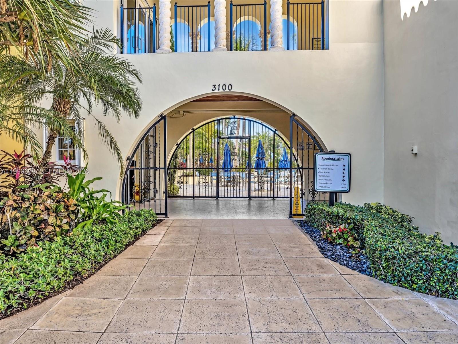 20780 NE 32nd Ave Aventura, FL 33180