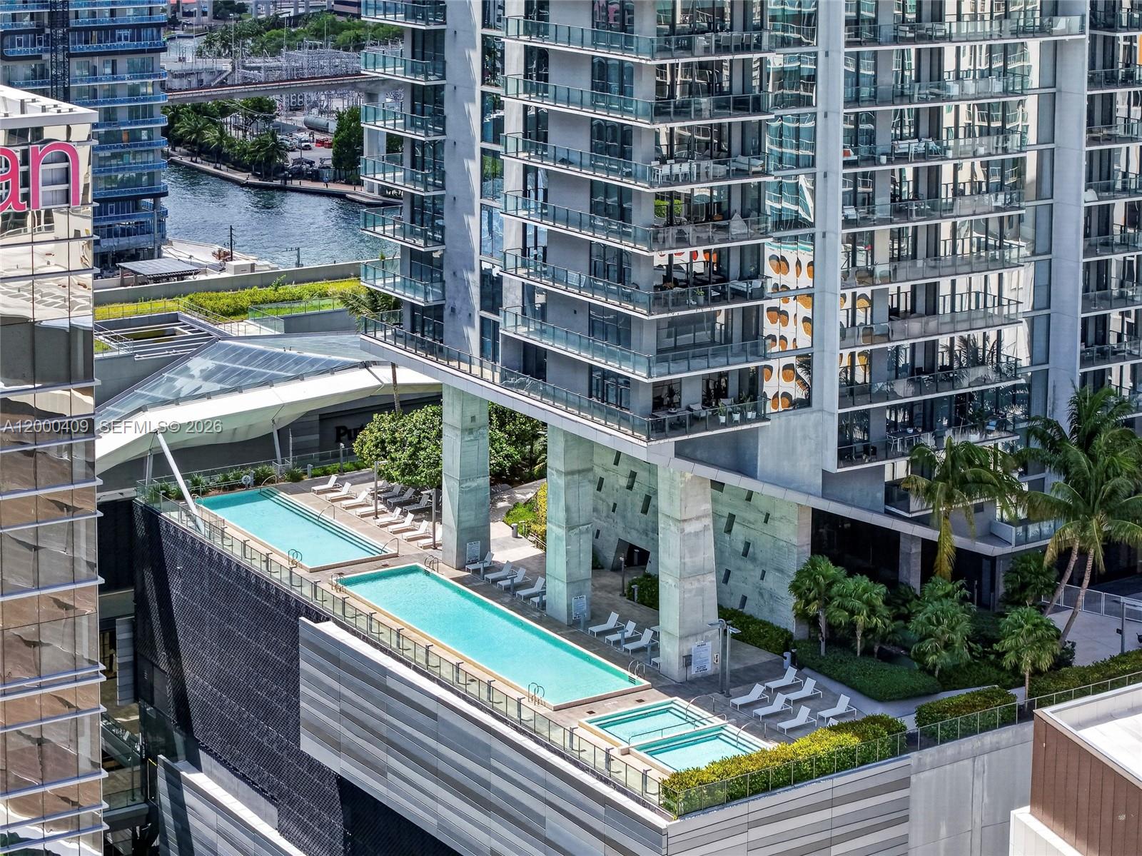 image Reach Brickell City Centre17