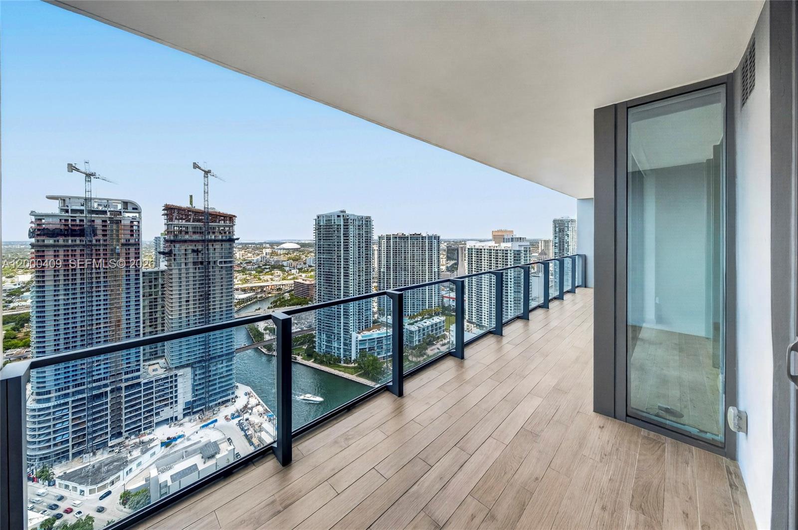 image Reach Brickell City Centre2