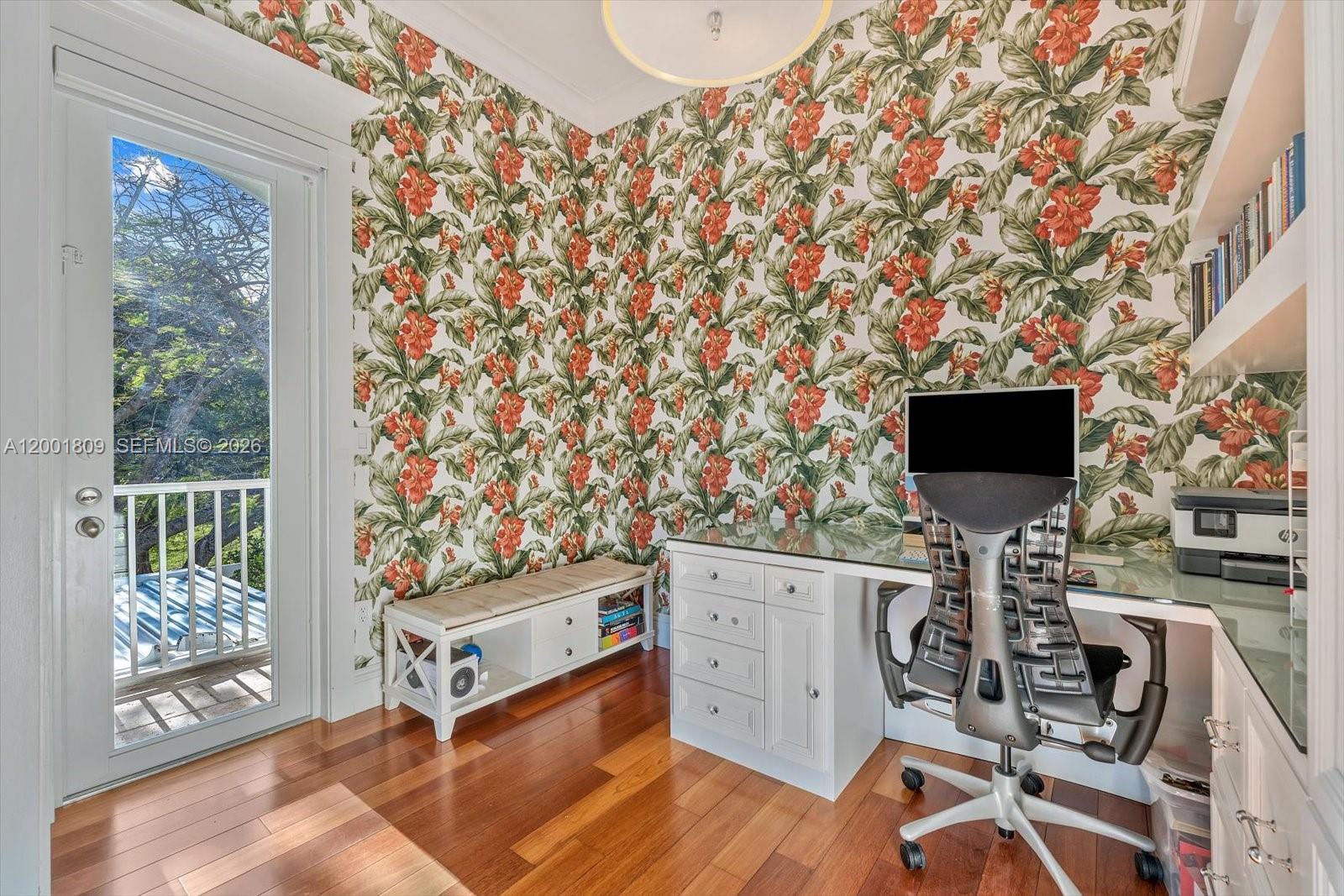 4090 Barbarossa Ave Miami, FL 33133