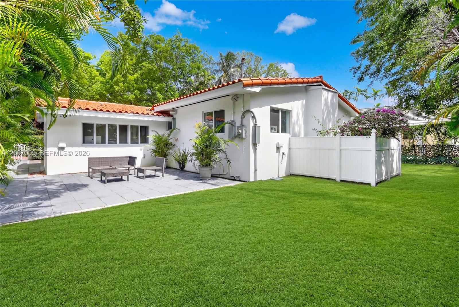 5106 S Le Jeune Rd Coral Gables, FL 33146