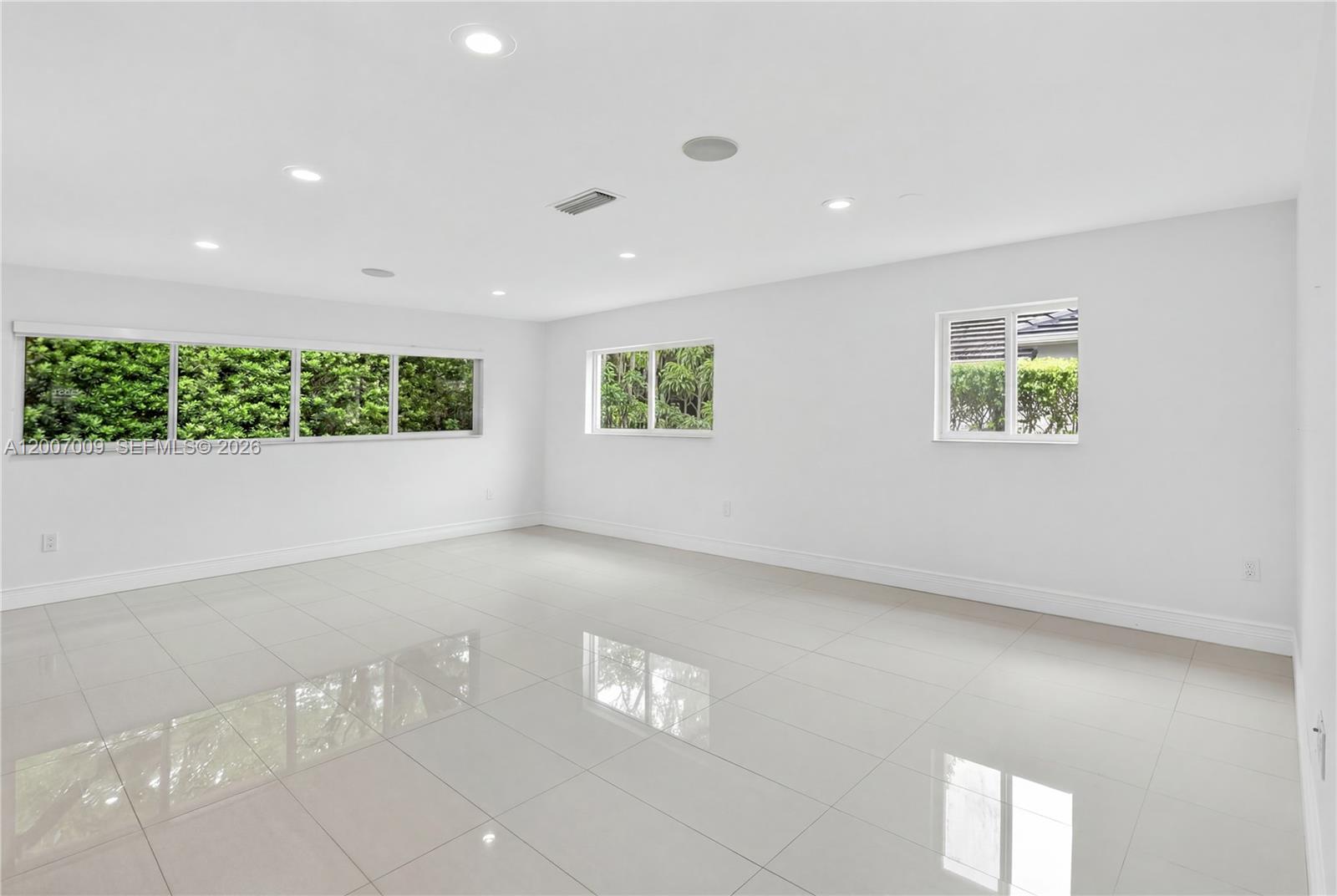 5106 S Le Jeune Rd Coral Gables, FL 33146