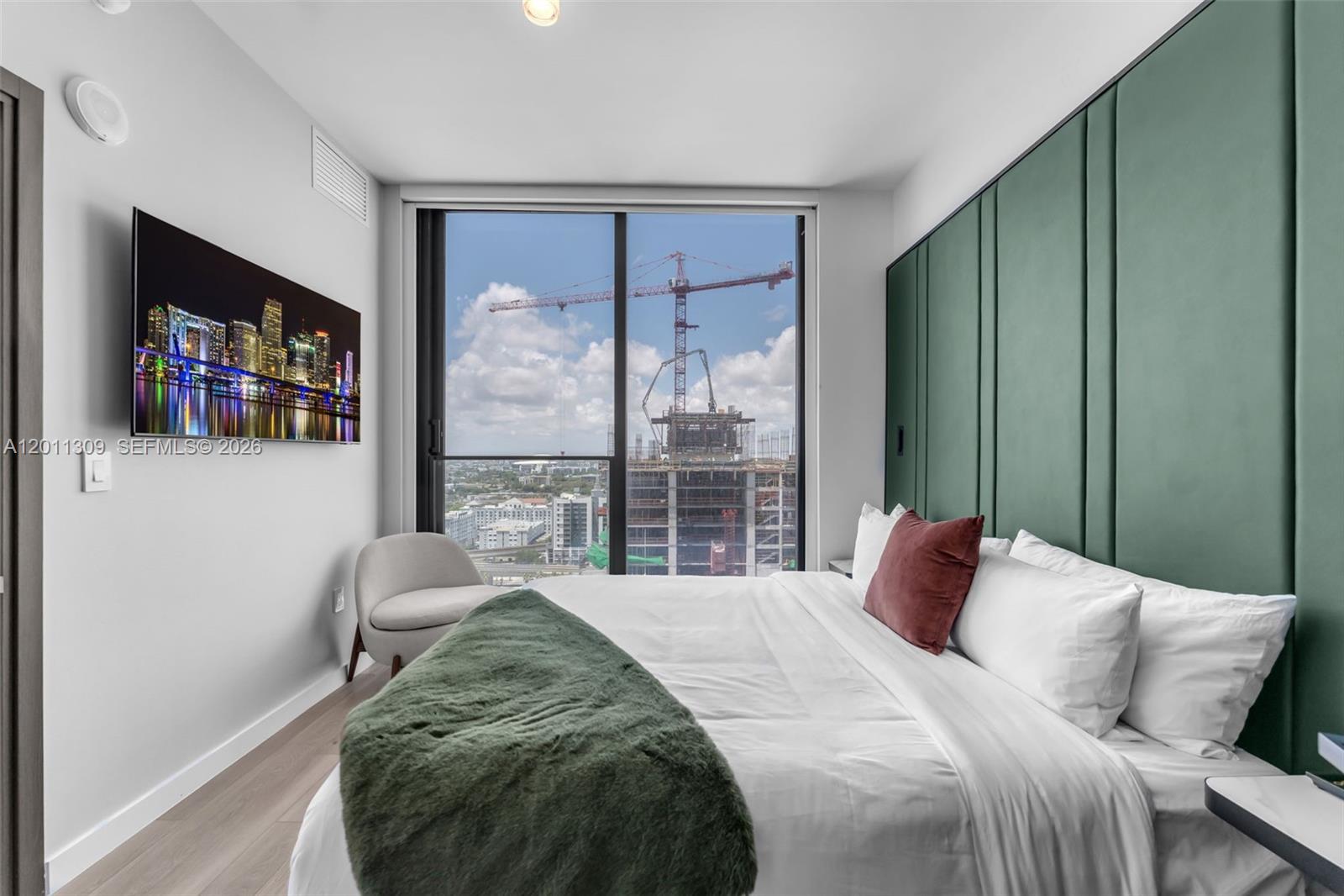 20 NE 11st St #3410 Miami, FL 33132