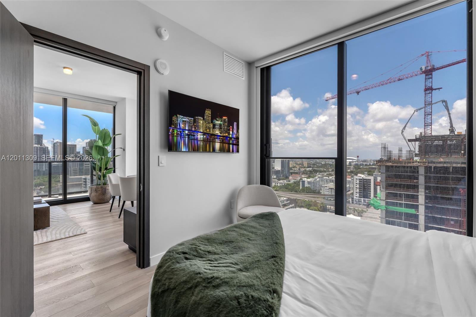 20 NE 11st St #3410 Miami, FL 33132