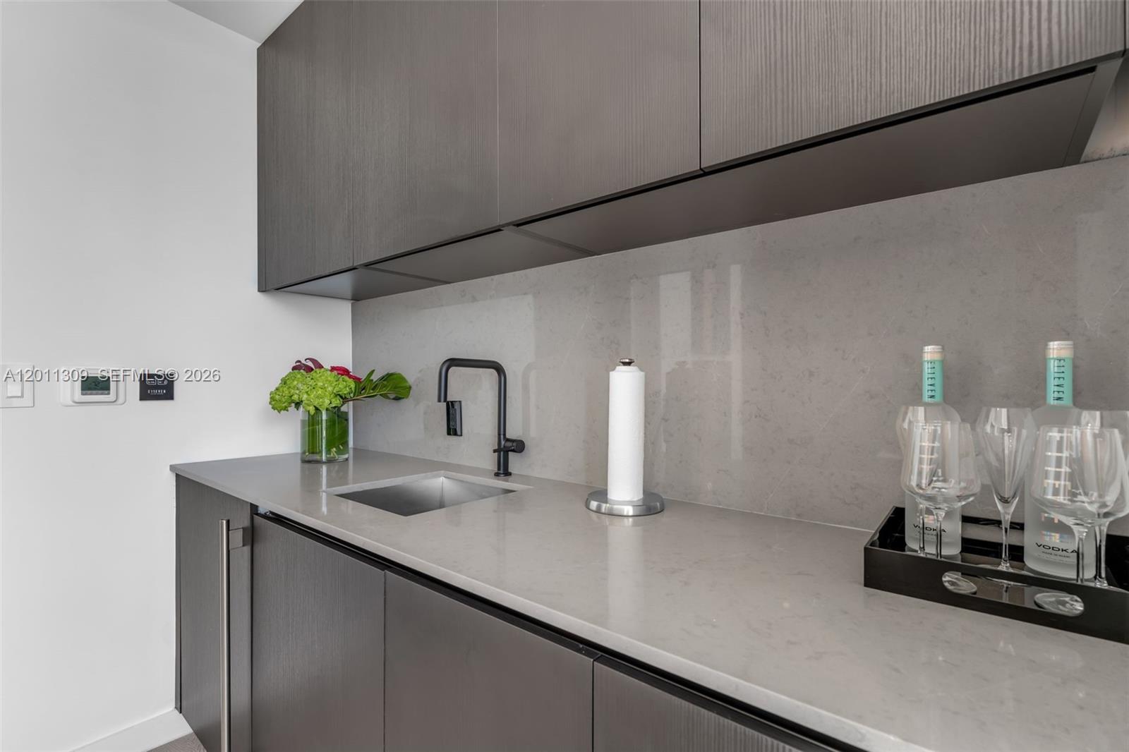 20 NE 11st St #3410 Miami, FL 33132