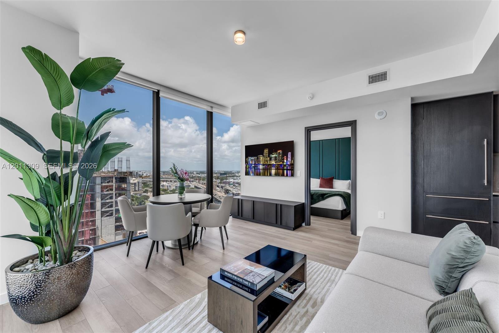 20 NE 11st St #3410 Miami, FL 33132