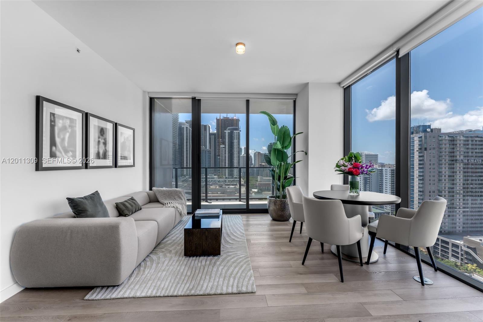 20 NE 11st St #3410 Miami, FL 33132