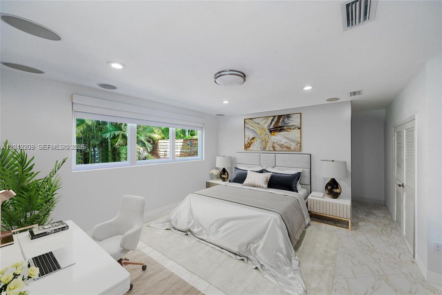 530 Sabal Palm Rd Miami, FL 33137