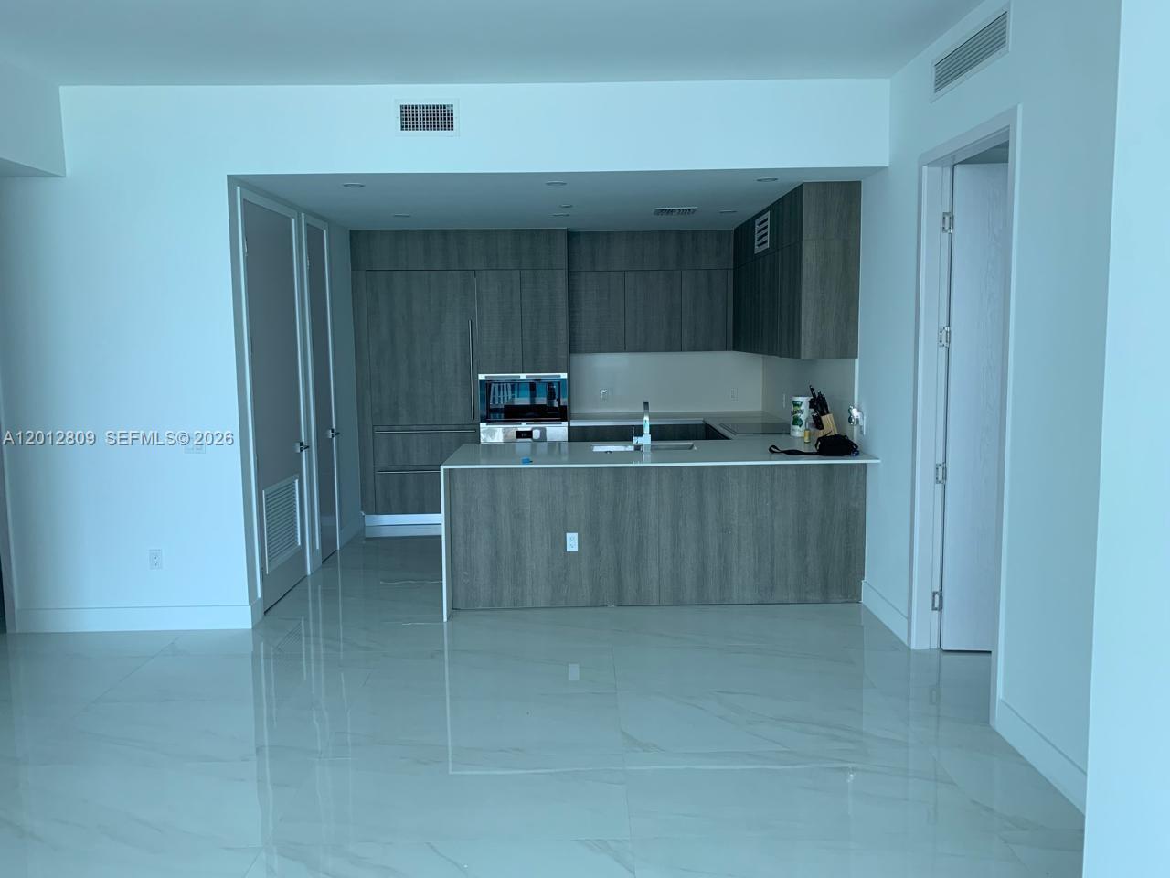 17550 Collins Ave #1204 Sunny Isles Beach, FL 33160