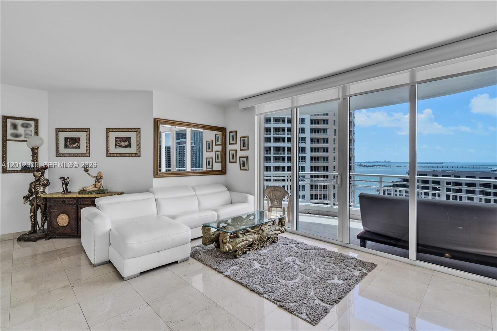 848 Brickell Key Dr #1903