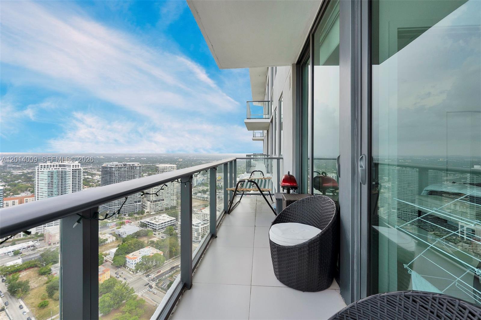 image Paraiso Bayviews24