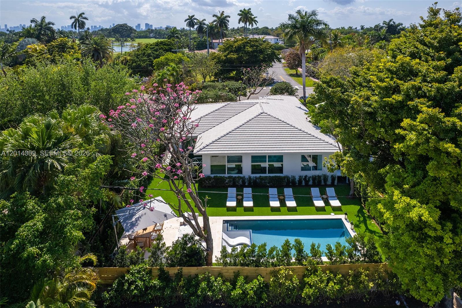 6145 La Gorce Dr #6145 Miami Beach, FL 33140