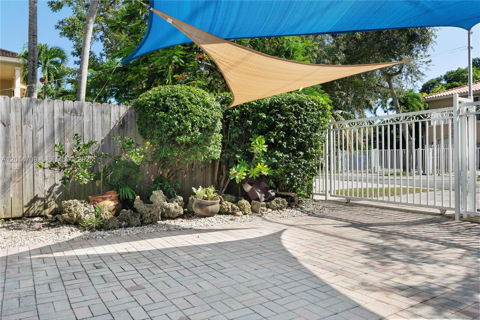 3235 Day Ave #1 Coconut Grove, FL 33133