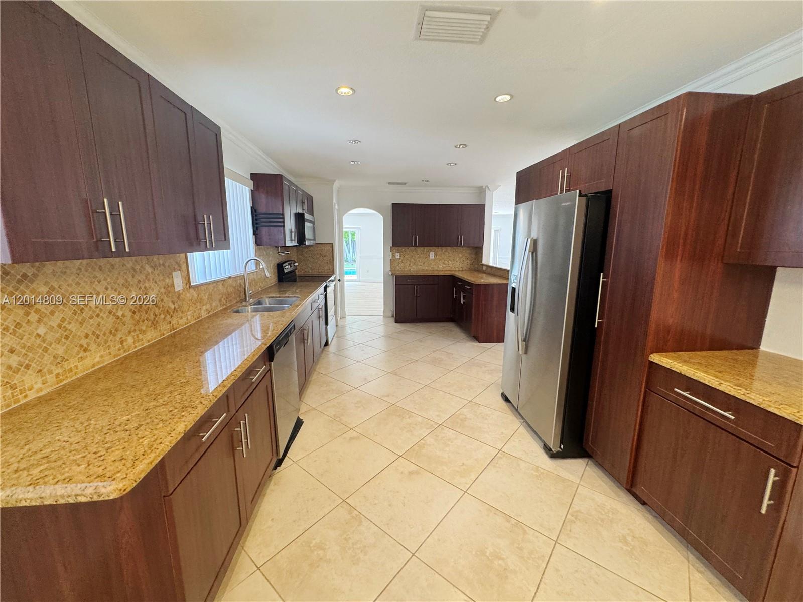 9620 Kendale Blvd Miami, FL 33176