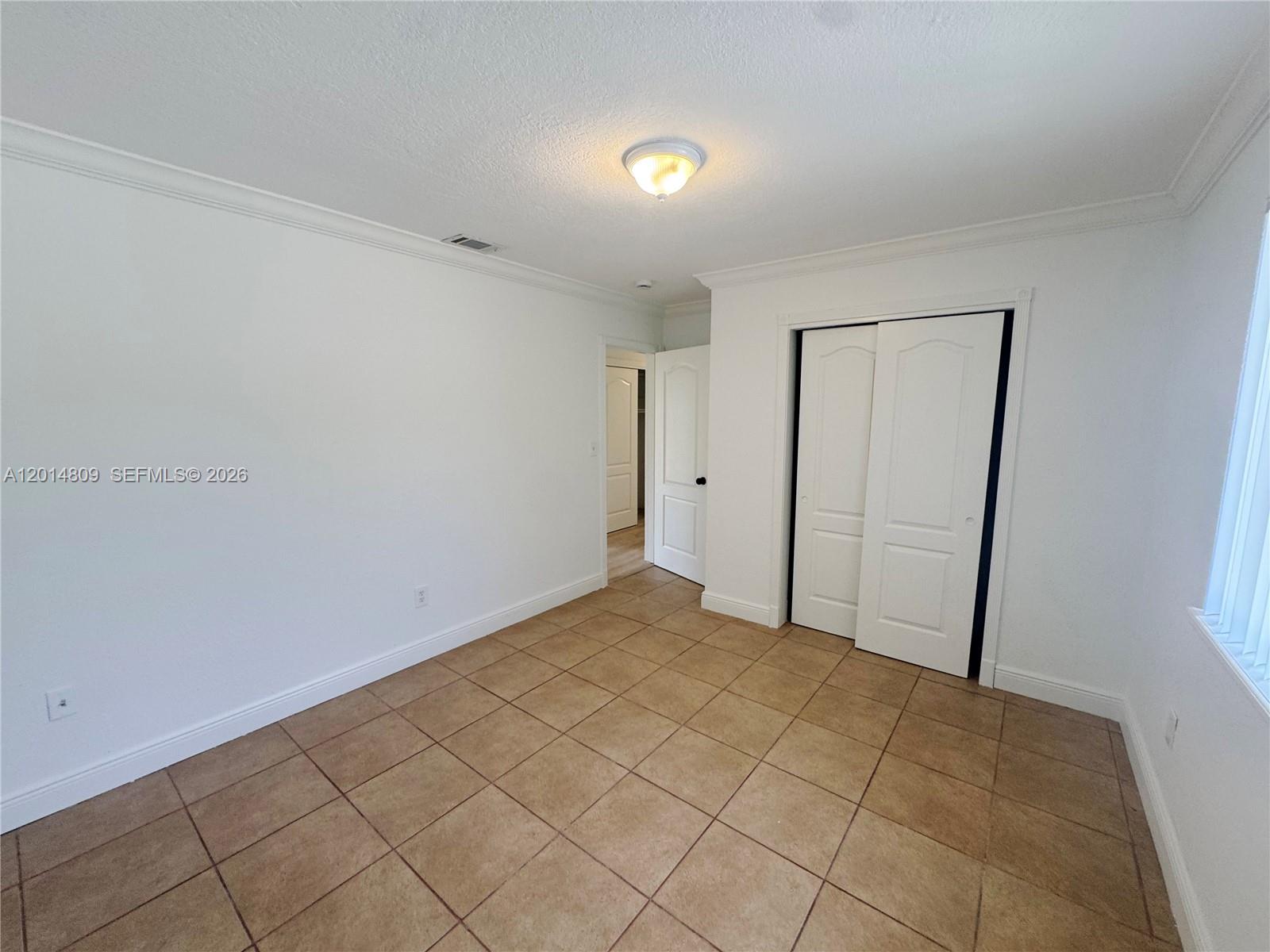 9620 Kendale Blvd Miami, FL 33176