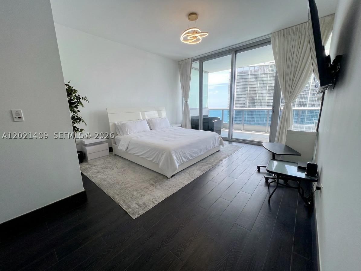 image Epic Residences15