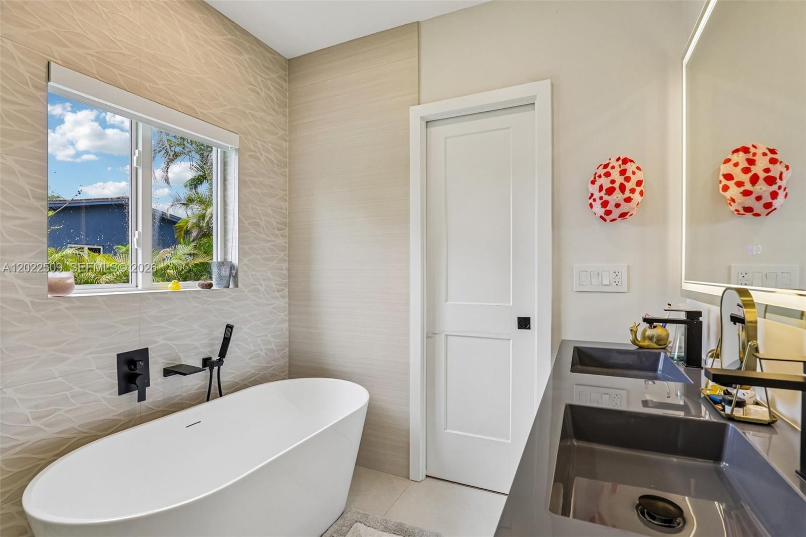5620 SW 63rd Ct South Miami, FL 33143