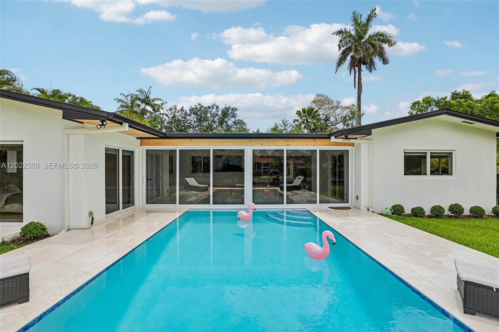 5620 SW 63rd Ct South Miami, FL 33143